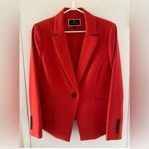 Melanie Lyne blazer